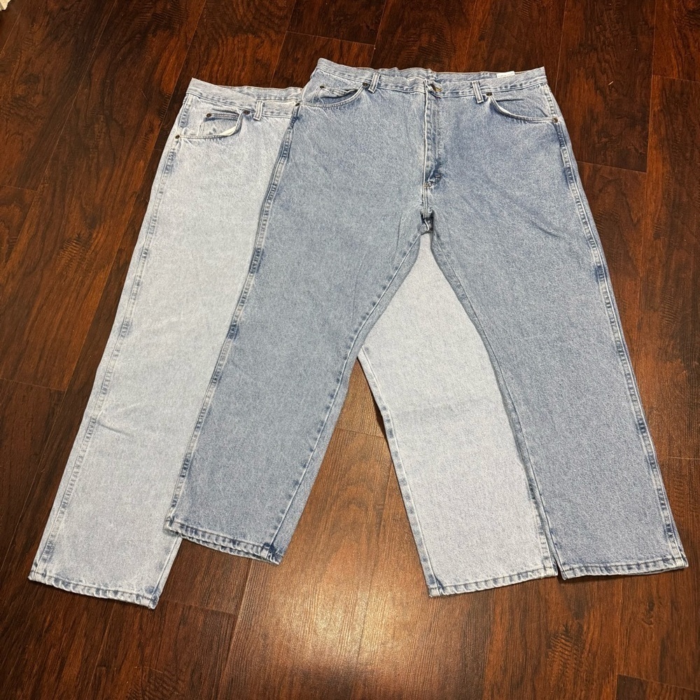 Wrangler Men's Relaxed Fit Blue Jeans 2 Pairs 90s Y2K vintage size 42 x 30